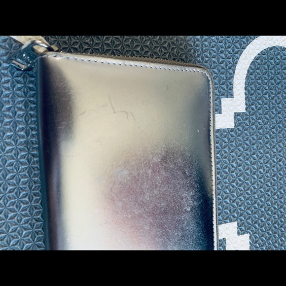 Marc Jacob long wallet - Picture 6 of 13